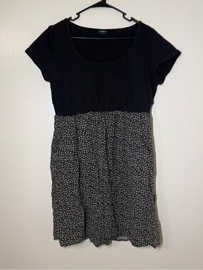 Torrid Black Floral Causal Dress with Pockets